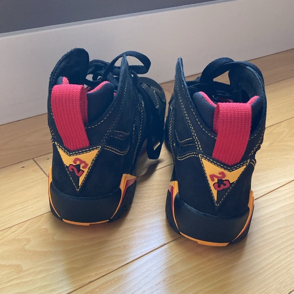 Air Jordan 7 Retro Hightop Sneakers - Picture 3 of 4